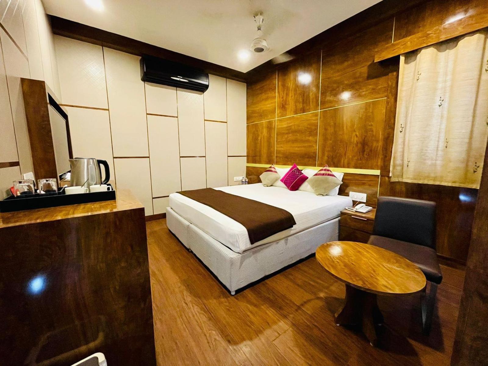 B8 Hotel Chennai